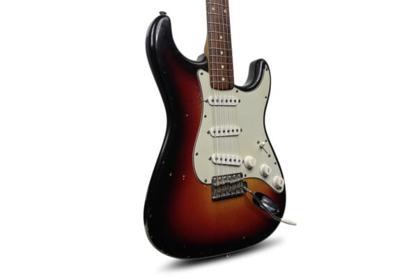 1961 Fender Stratocaster - Sunburst 1 1961 Fender Stratocaster