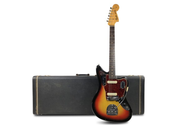 1964 Fender Jaguar In Sunburst 1 1964 Fender Jaguar