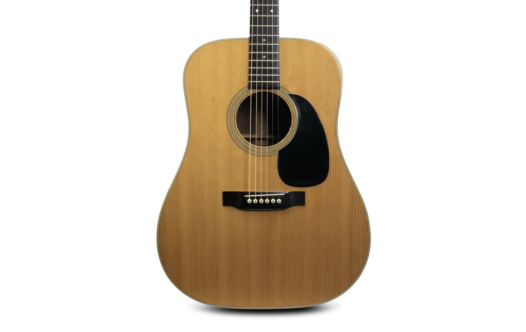 1969 Martin D-28 - Natural 1 Martin D-28