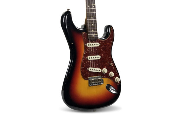 Fender Custom Shop 1962 Stratocaster Journeyman Relic In 3-Tone Sunburst Finish 1