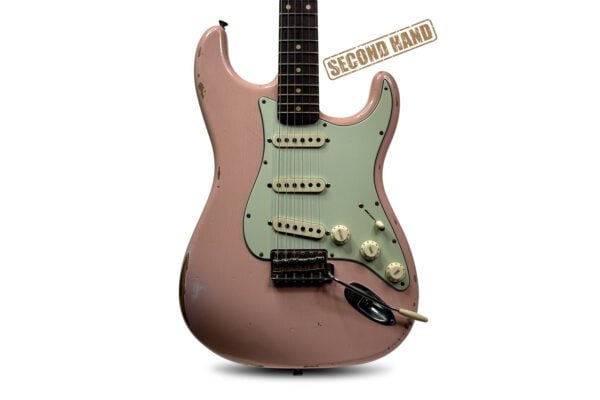 Fender Custom Shop Ltd. 1960 Stratocaster Relic - Aged Shell Pink 1 Fender Custom Shop