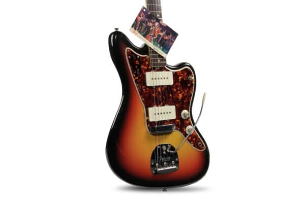1965 Fender Jazzmaster In Sunburst 1 1965 Fender Jazzmaster