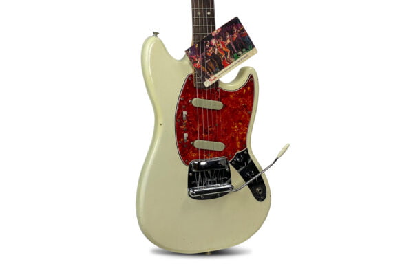 1967 Fender Mustang In White 1 1967 Fender Mustang