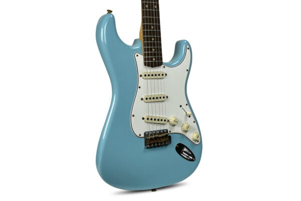 Fender Custom Shop '60 Stratocaster Journeyman Relic Daphne Blue 1 Fender Custom Shop