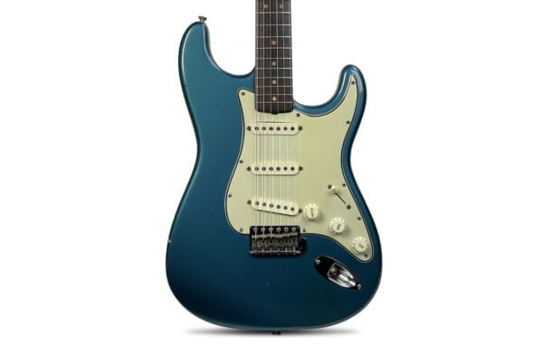 1964 Fender Stratocaster - Lake Placid Blue 1 1964 Fender Stratocaster