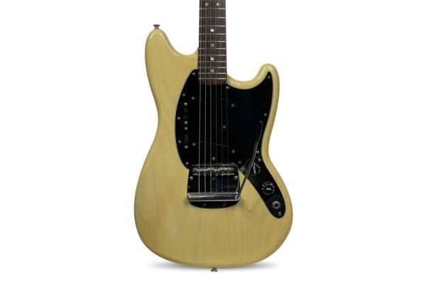 1977 Fender Mustang - Blond 1 1977 Fender Mustang