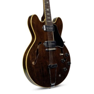 Vintage Gibson Guitars 12