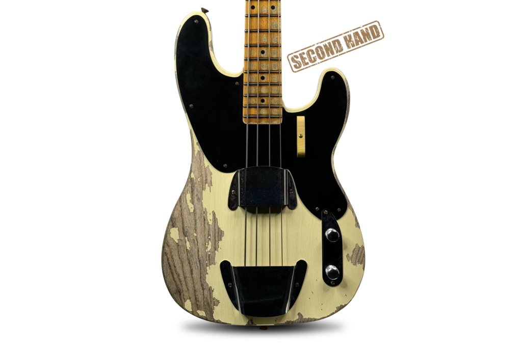 Fender Custom Shop 1951 Precision Bass Super Heavy Relic - Aged Vintage White 1 Fender Custom Shop