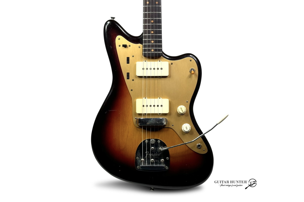 1959 Fender Jazzmaster - Sunburst - Gold Anodized Pickguard 1 1959 Fender Jazzmaster