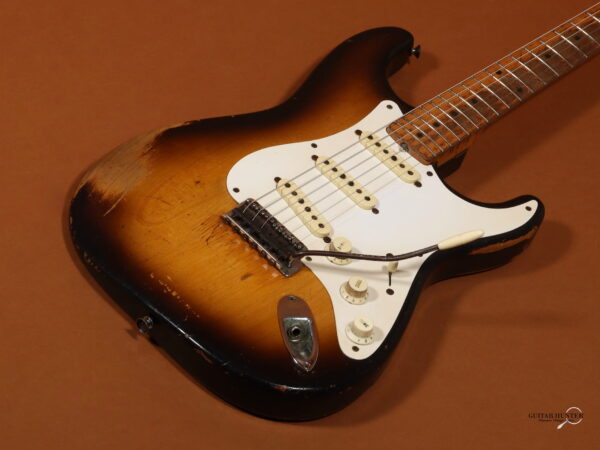 1957 Fender Stratocaster - Sunburst