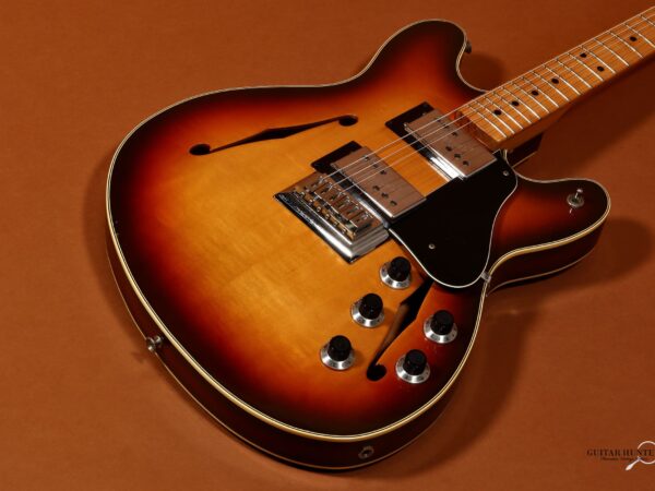 1975 Fender Starcaster - Sunburst